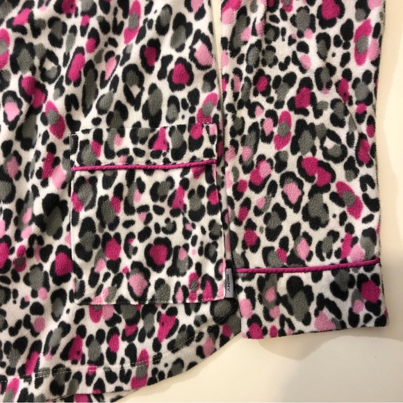 DKNY Pink and Grey Leopard print Button up Women’s size small - Picture 3 of 11